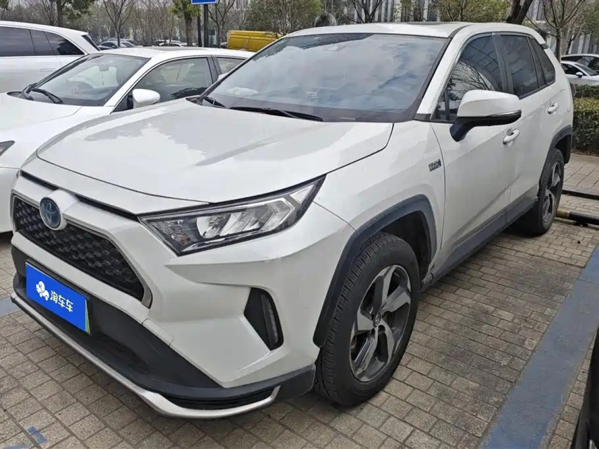 TOYOTA RAV4 E PLUS  2021