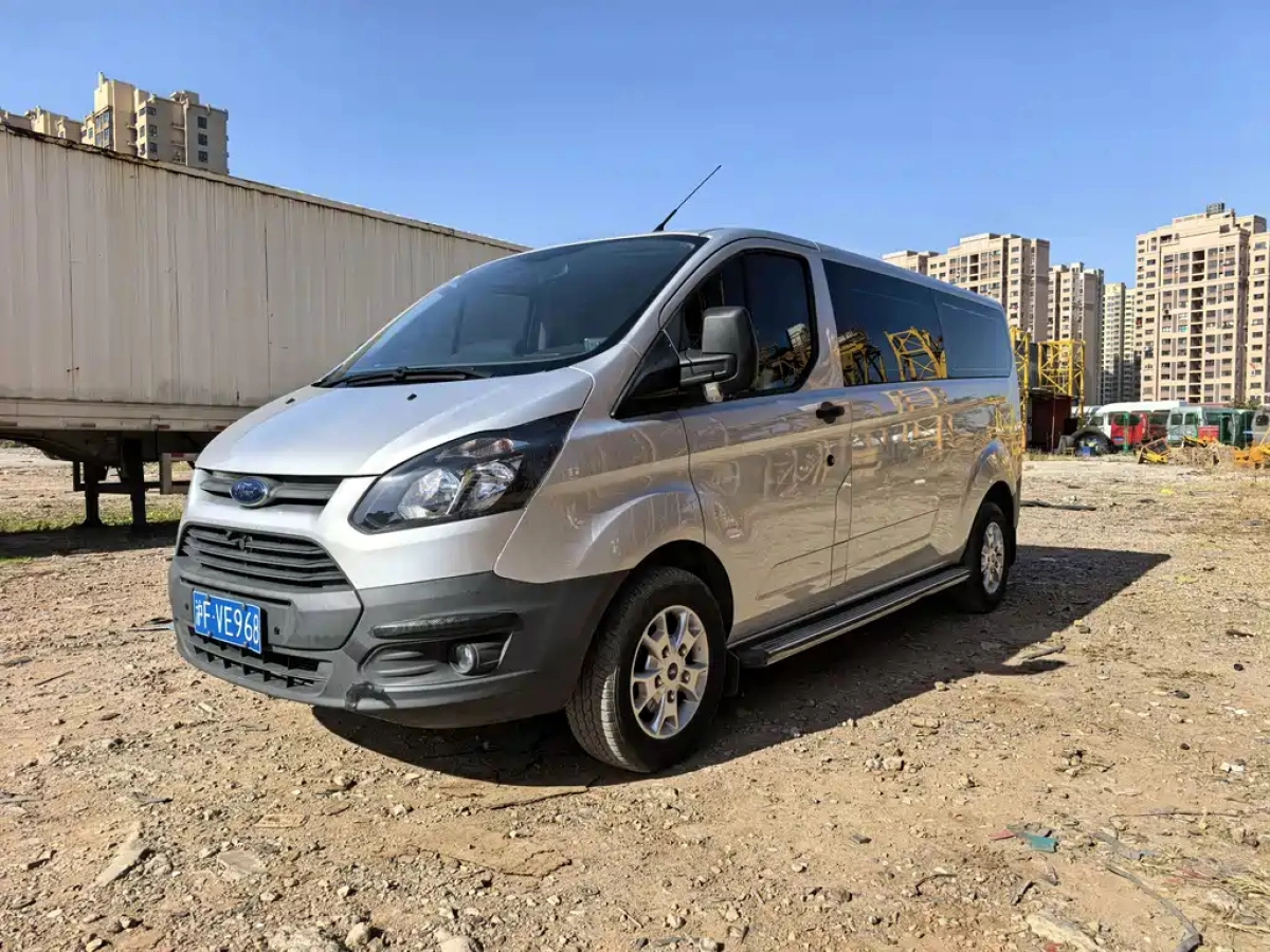 FORD TRANSIT  2022