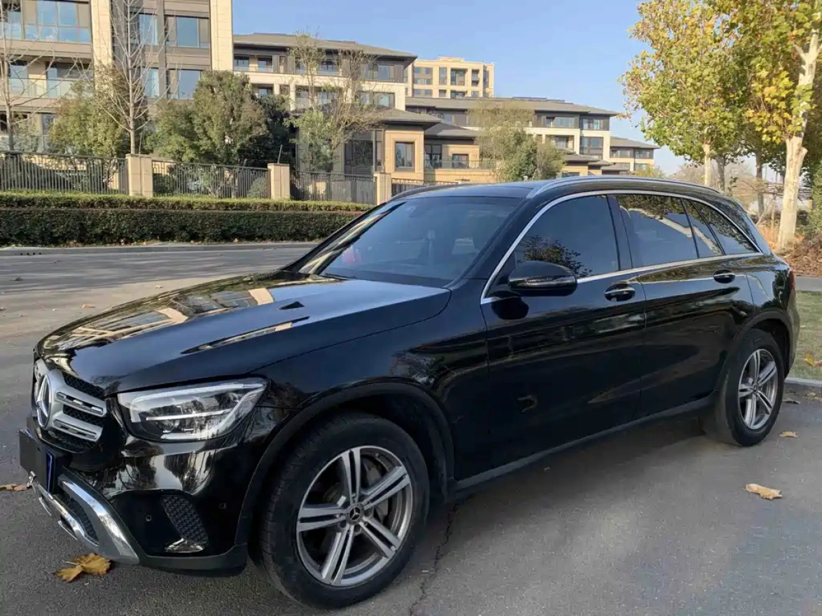 MERCEDES-BENZ GLC  2021