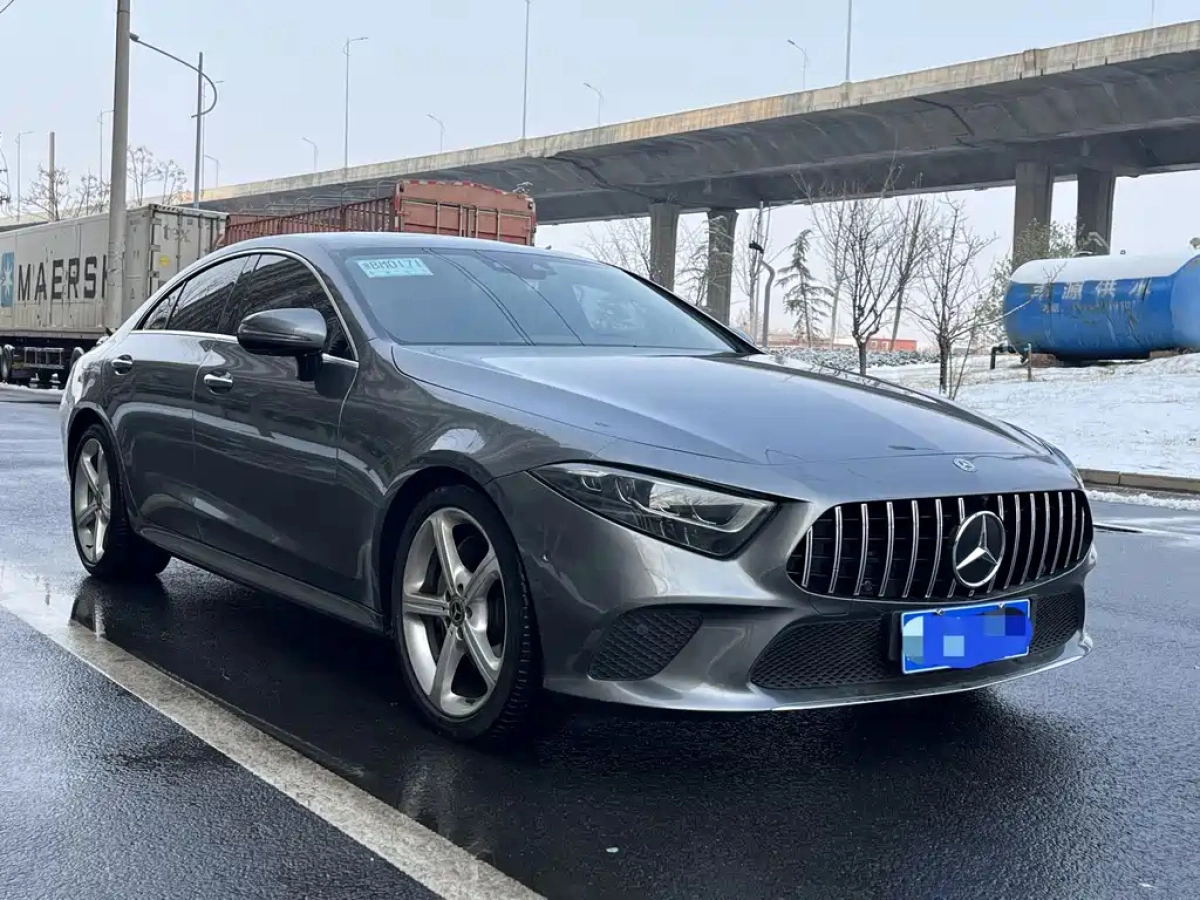 MERCEDES-BENZ CLS
