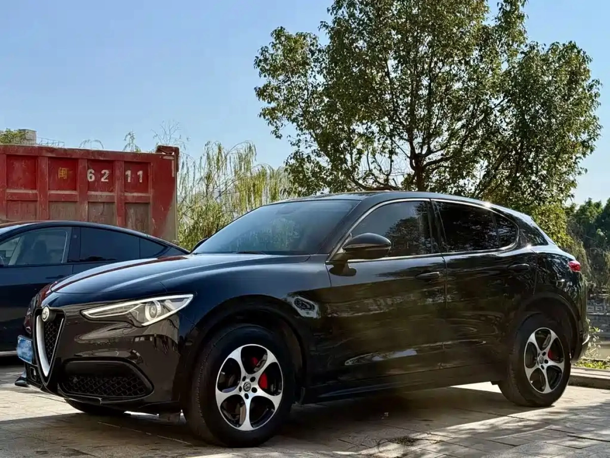 ALFAROMEO STELVIO