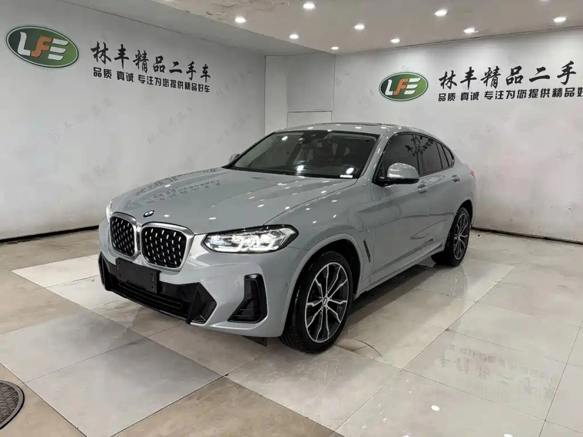 BMW X4  2023