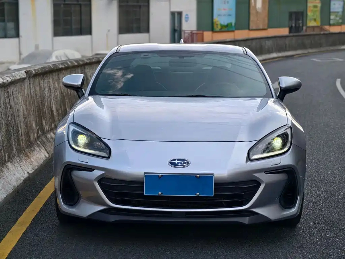 SUBARU BRZ