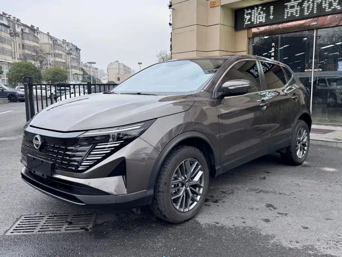 NISSAN QASHQAI