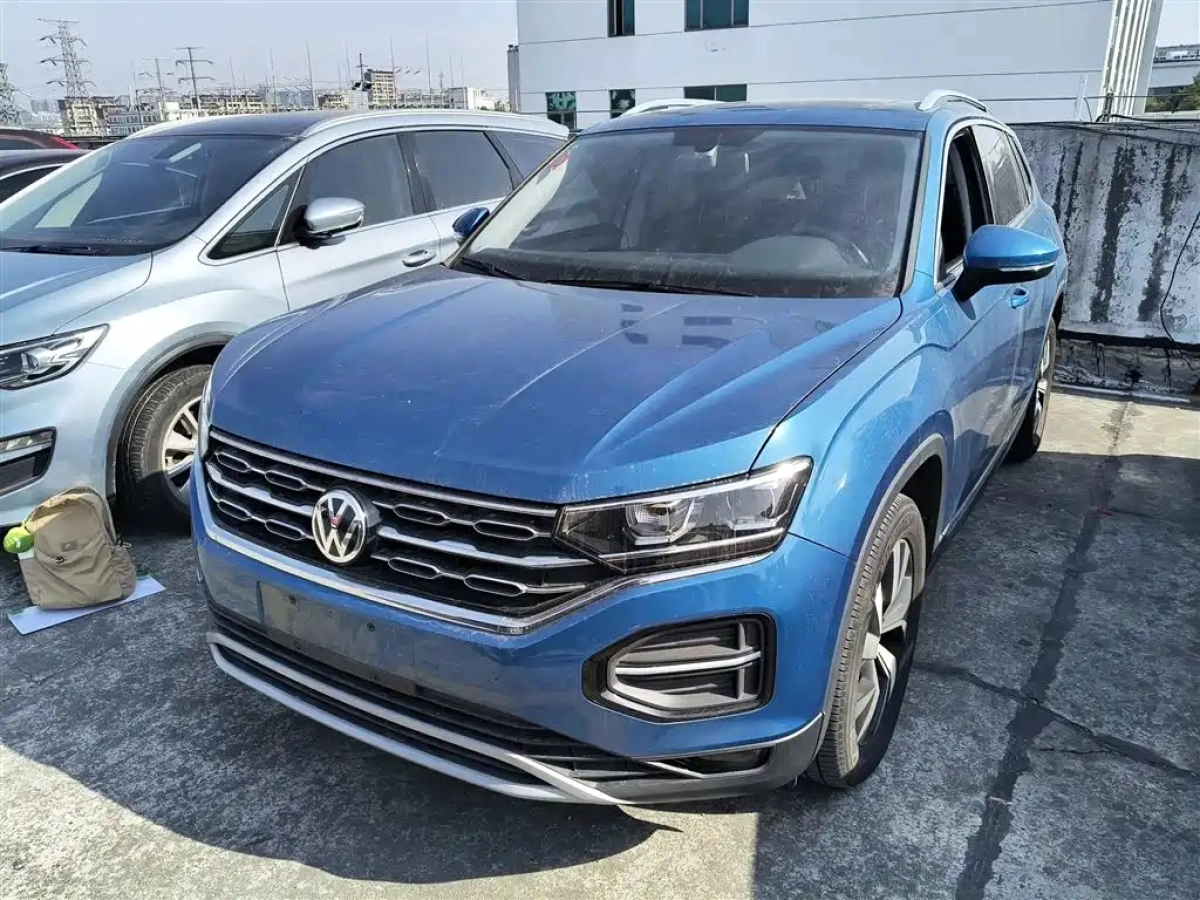 VOLKSWAGEN TAYRON  2019