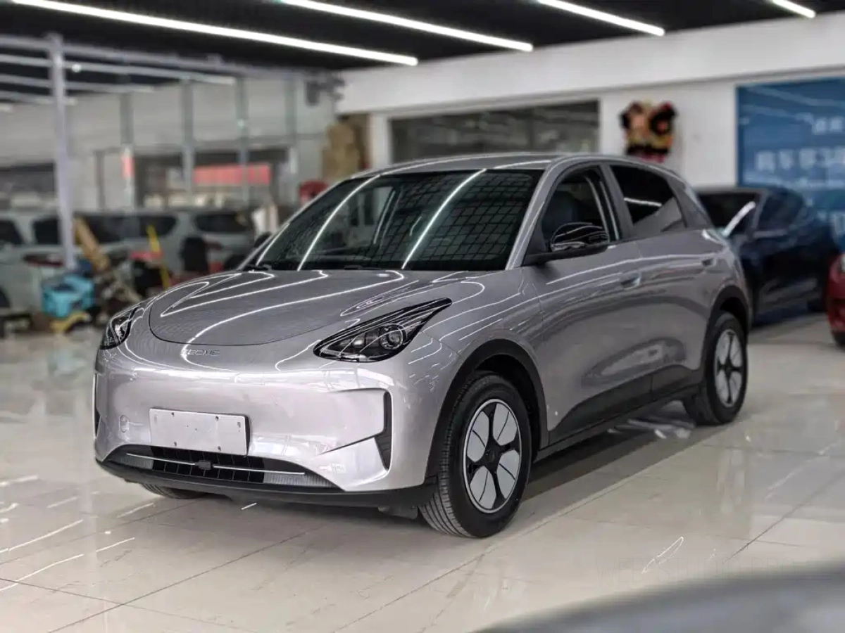 GEELY AUTO XINGYUAN  2025