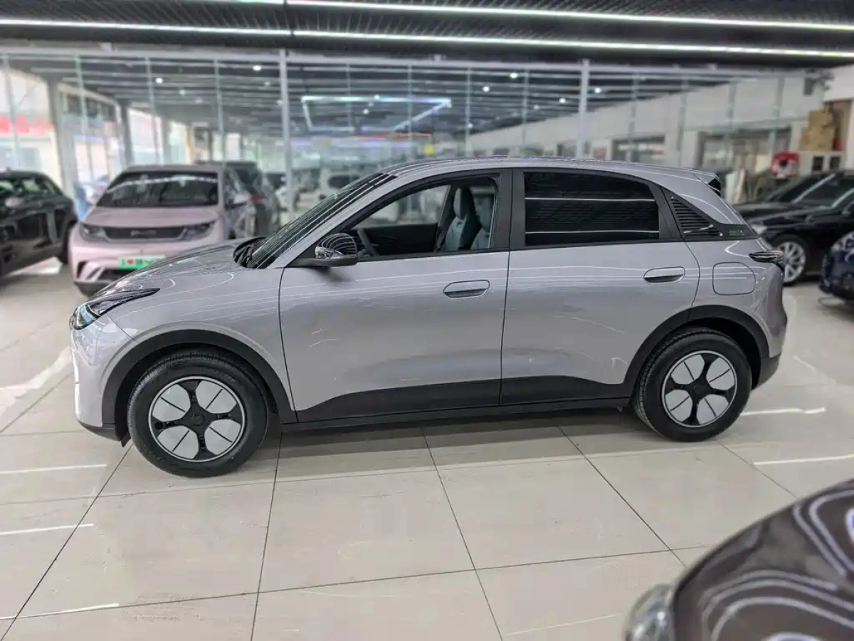 GEELY AUTO XINGYUAN
