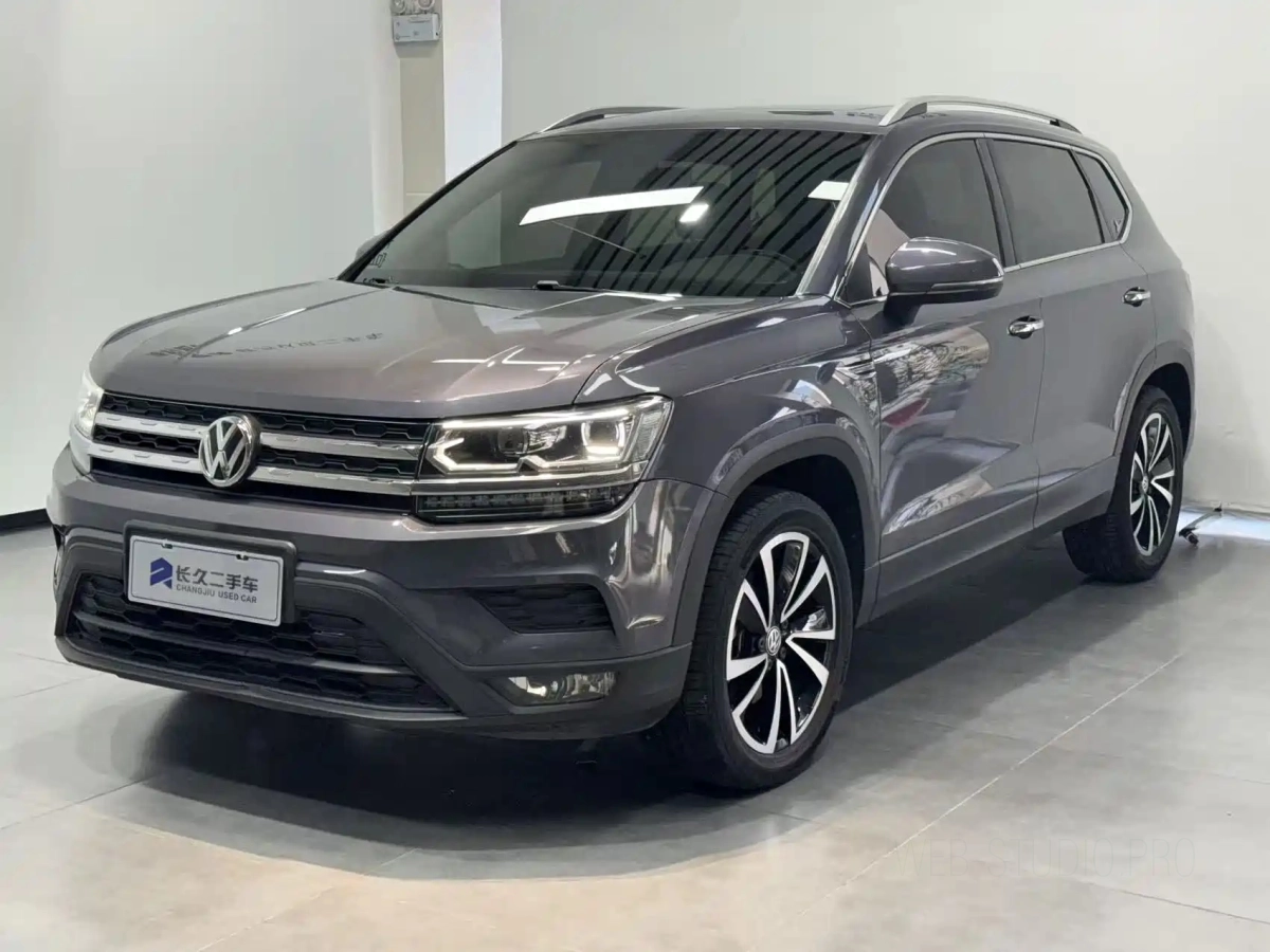 VOLKSWAGEN THARU  2020