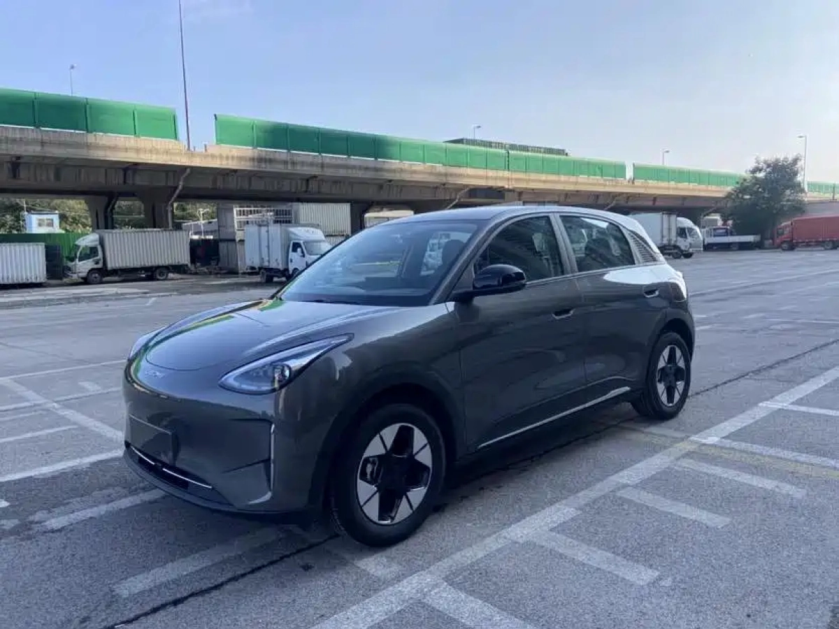 GEELY AUTO XINGYUAN  2025
