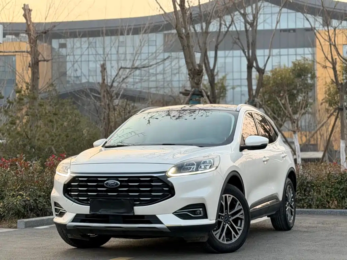 FORD ESCAPE  2021