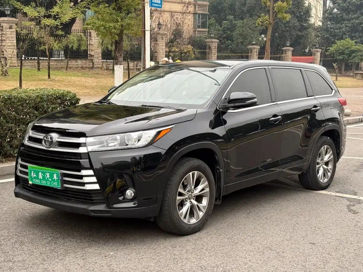 TOYOTA HIGHLANDER  2021