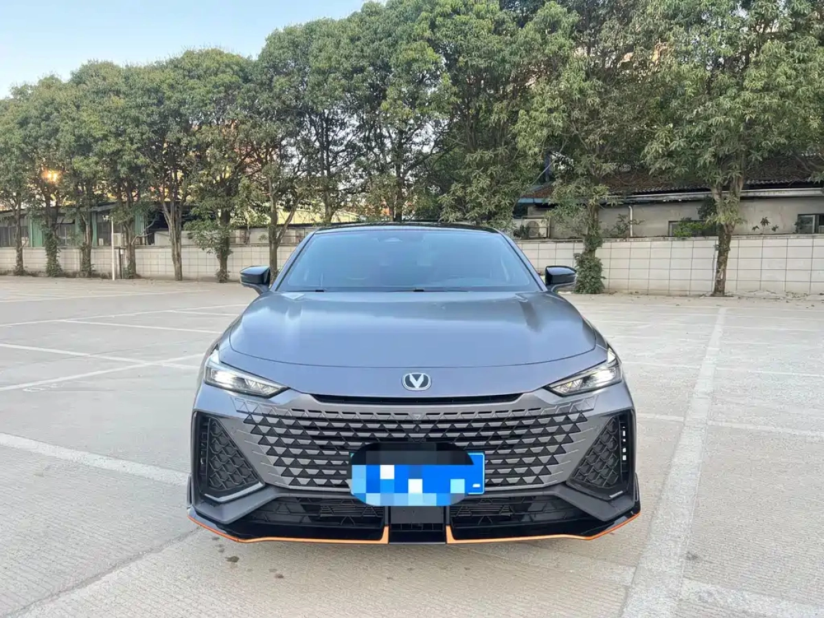 CHANGAN UNI-V