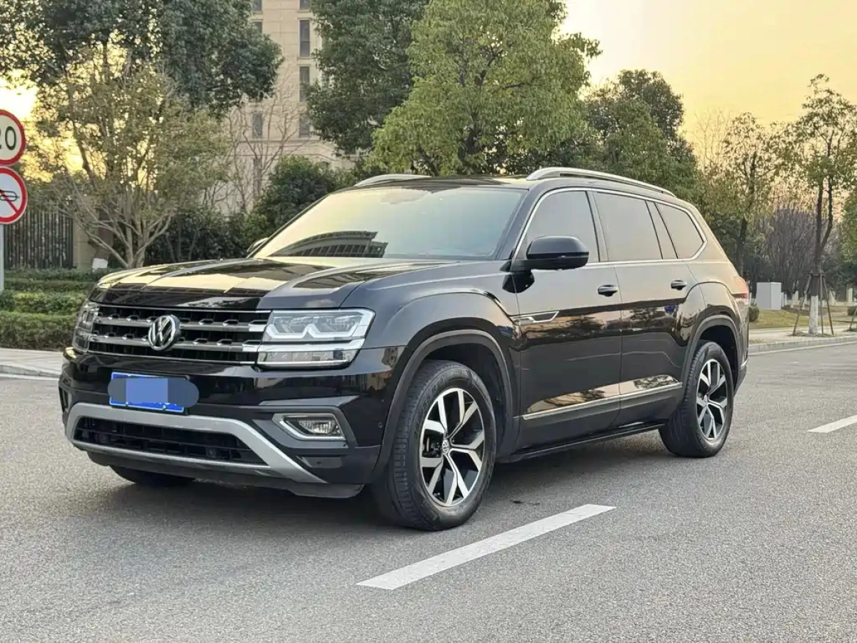 VOLKSWAGEN TERAMONT  2021