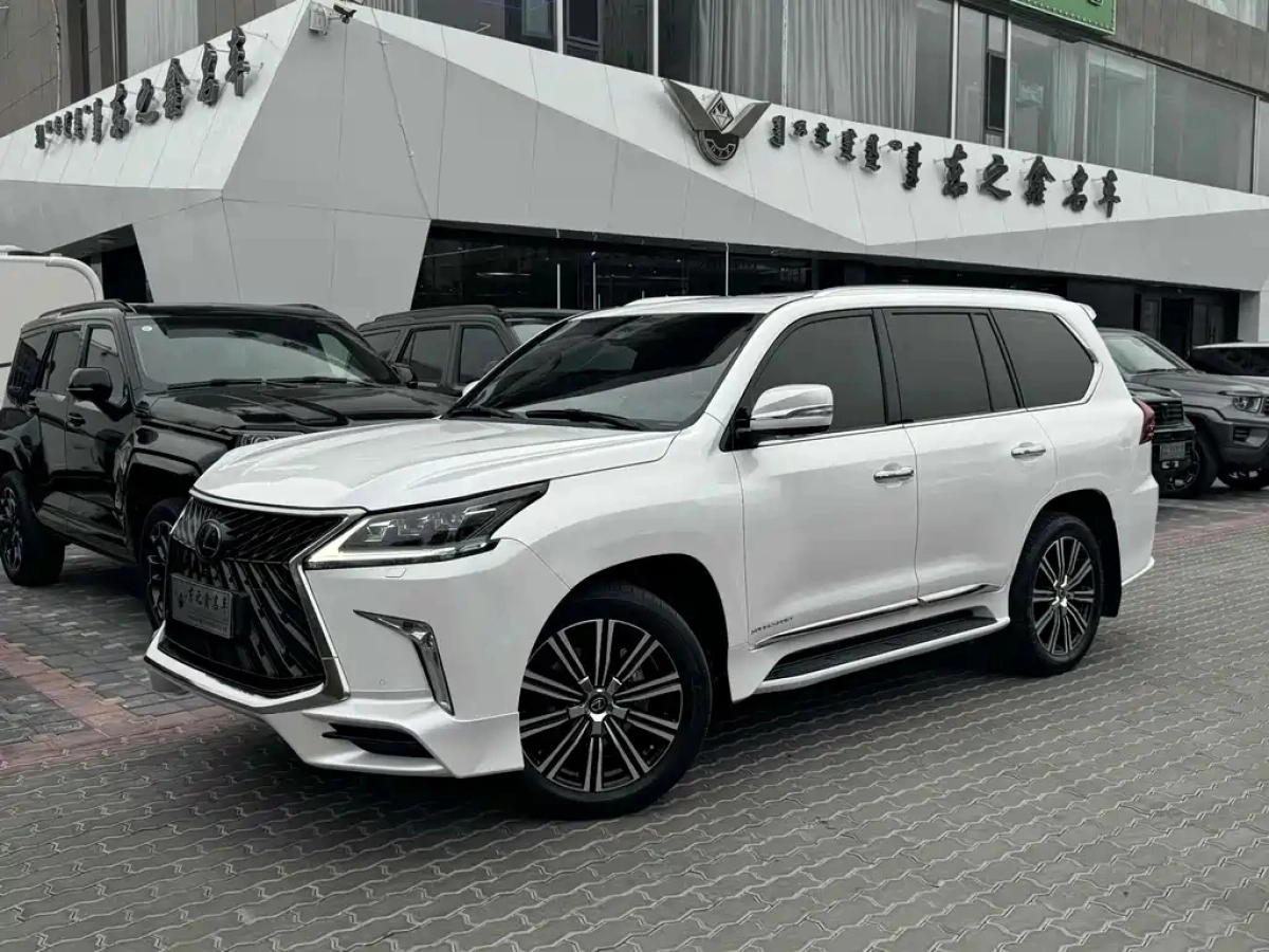 LEXUS LX  2020