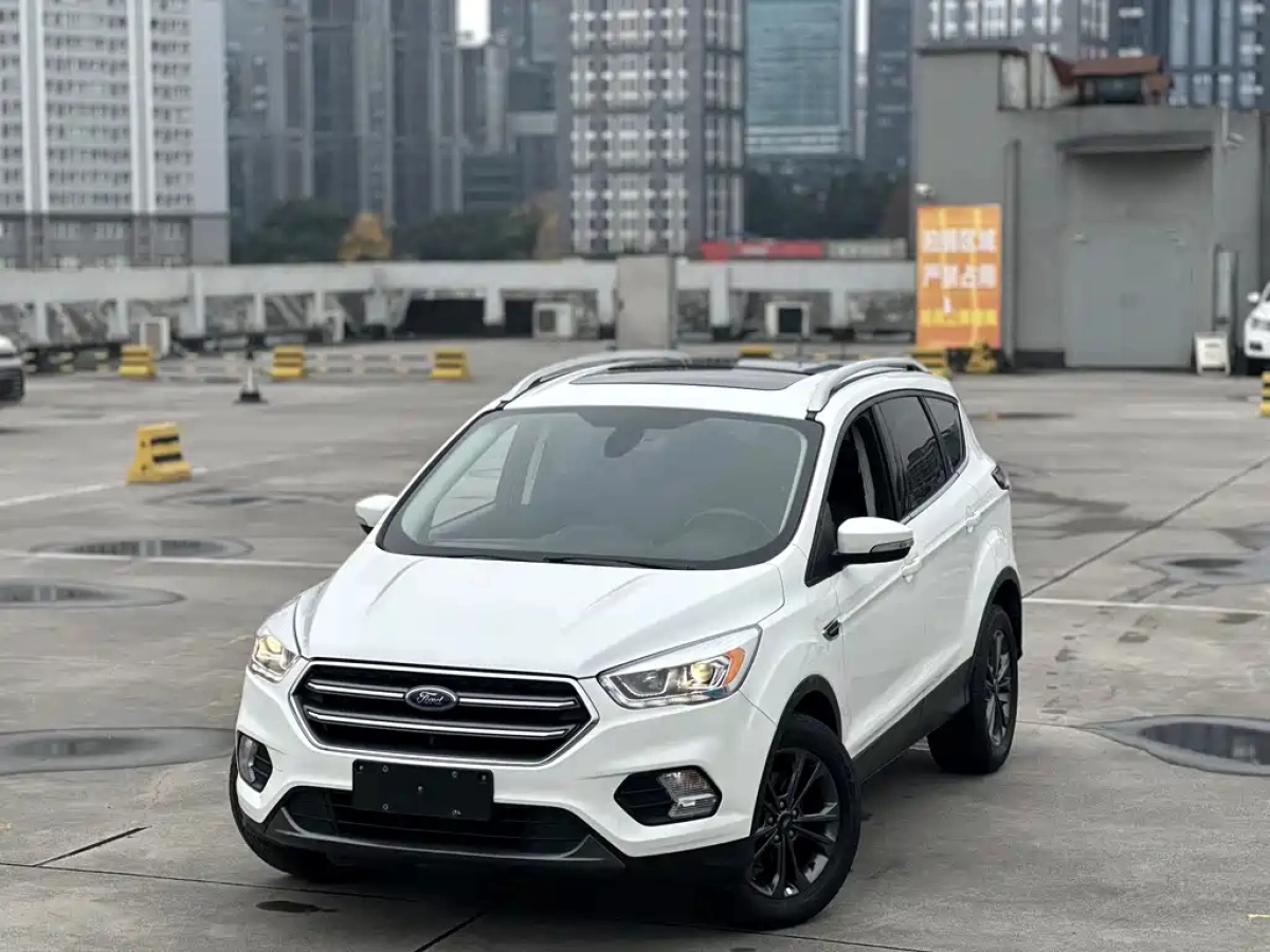 FORD KUGA  2021