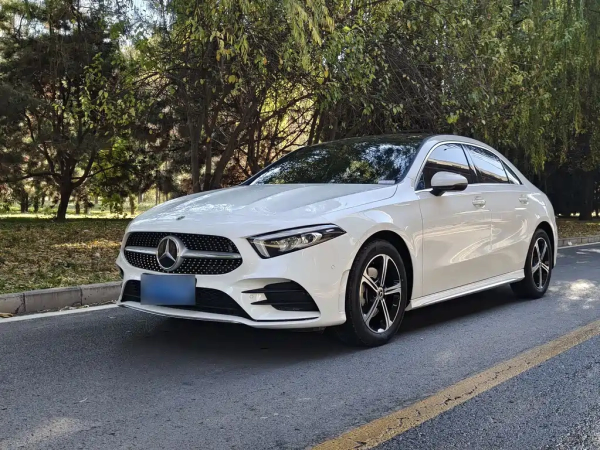MERCEDES-BENZ A-CLASS  2023