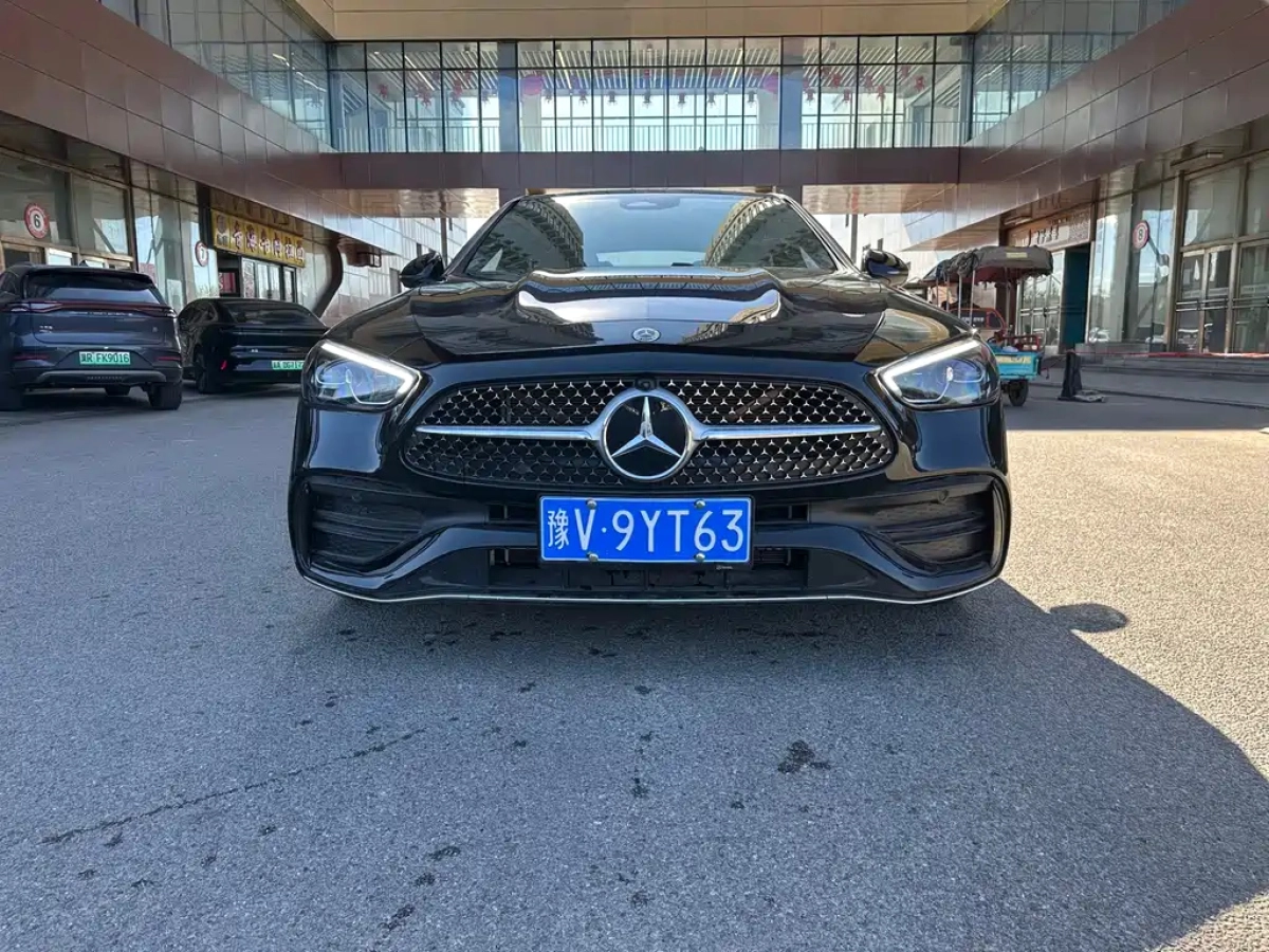 MERCEDES-BENZ C-CLASS