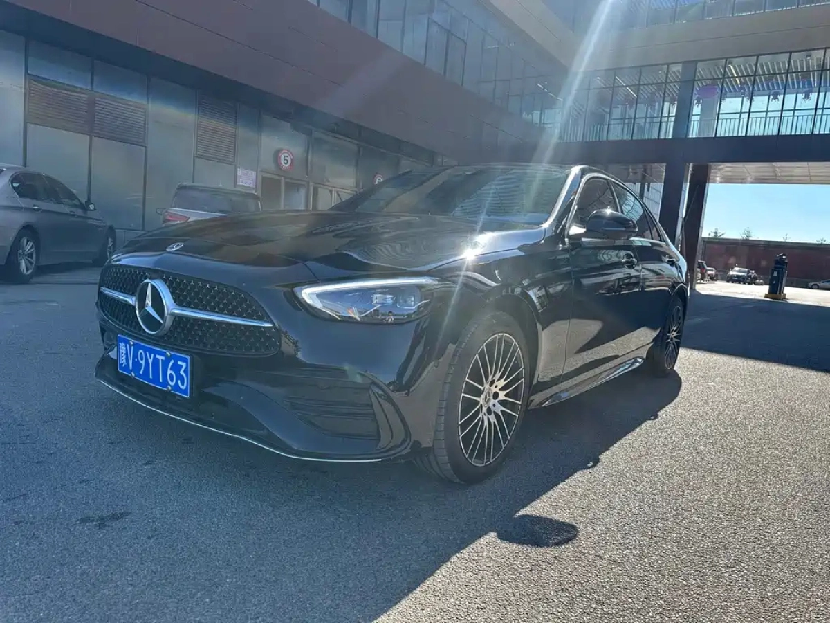 MERCEDES-BENZ C-CLASS