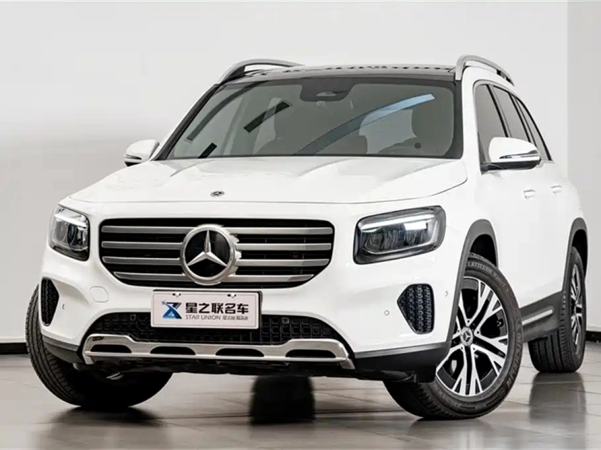 MERCEDES-BENZ GLB