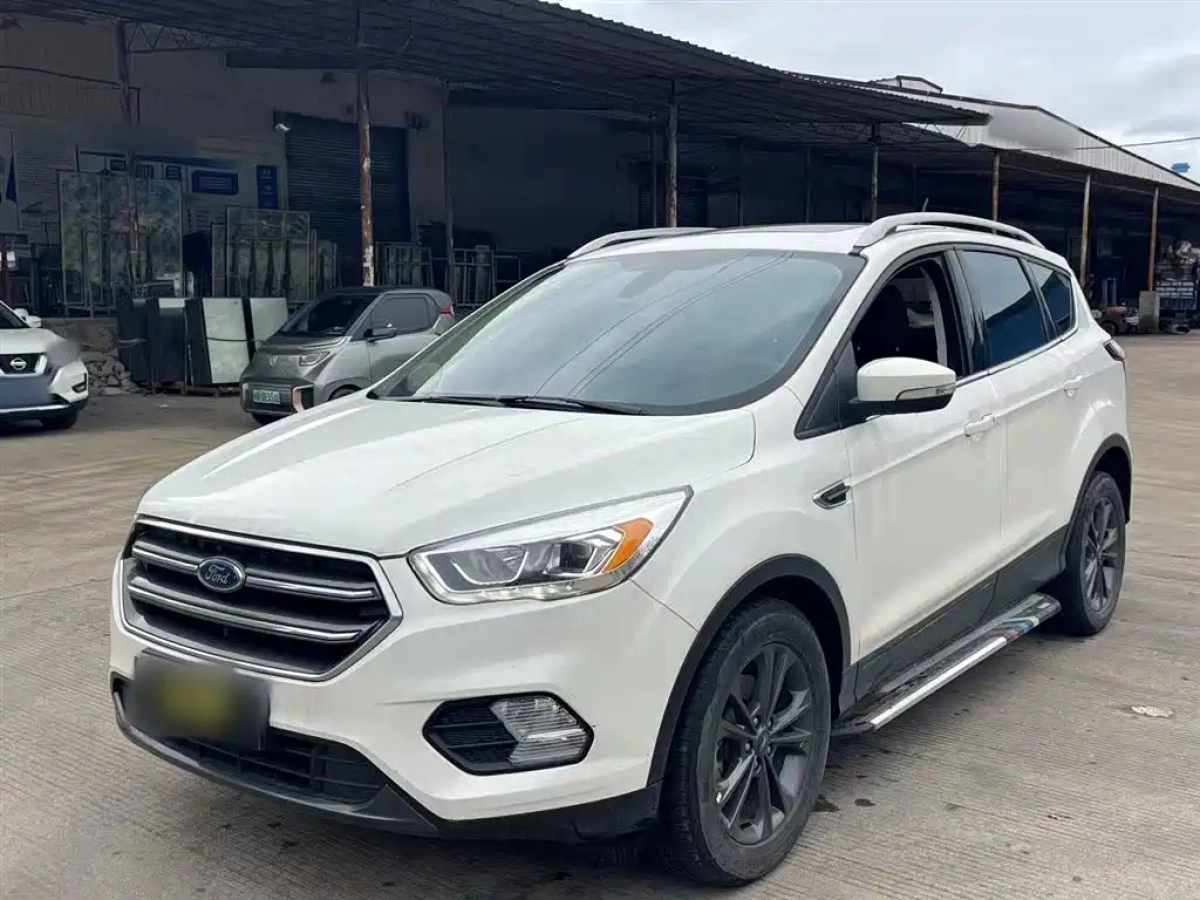 FORD KUGA  2020