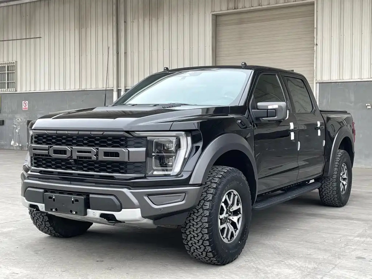 FORD F-150 RAPTOR