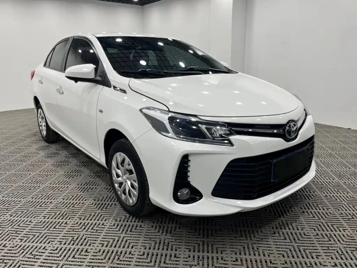 TOYOTA VIOS