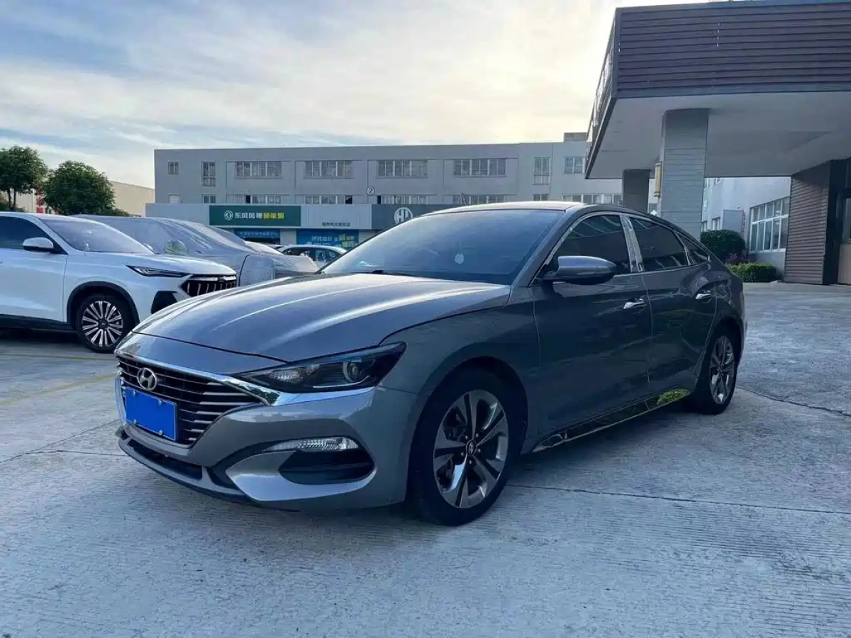 HYUNDAI LAFESTA  2019