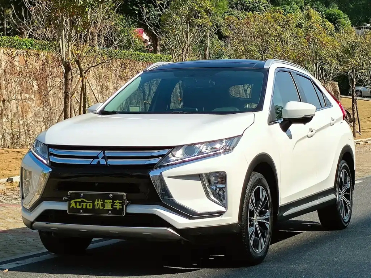 MITSUBISHI ECLIPSE CROSS  2019