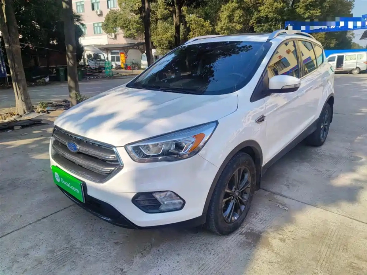 FORD KUGA  2021