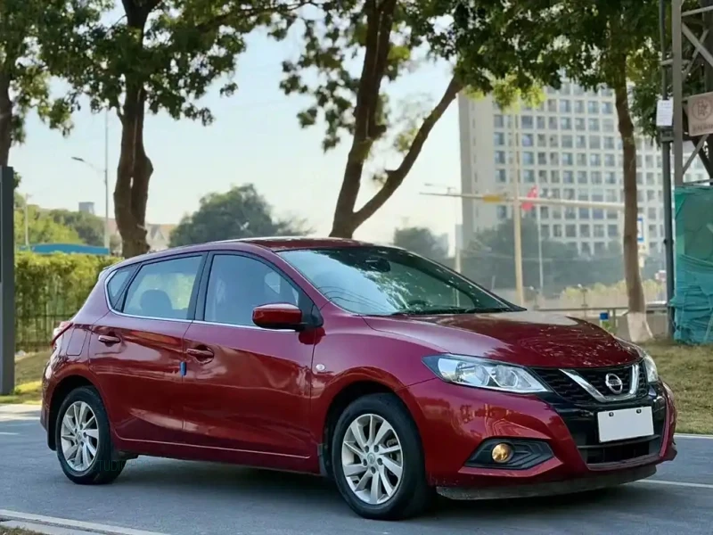 NISSAN TIIDA TIIDA