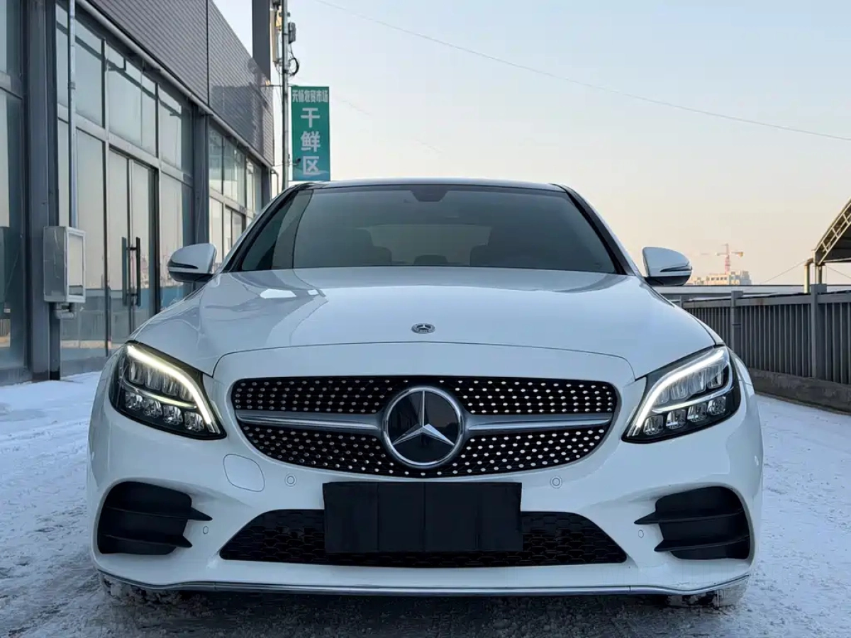 MERCEDES-BENZ C-CLASS