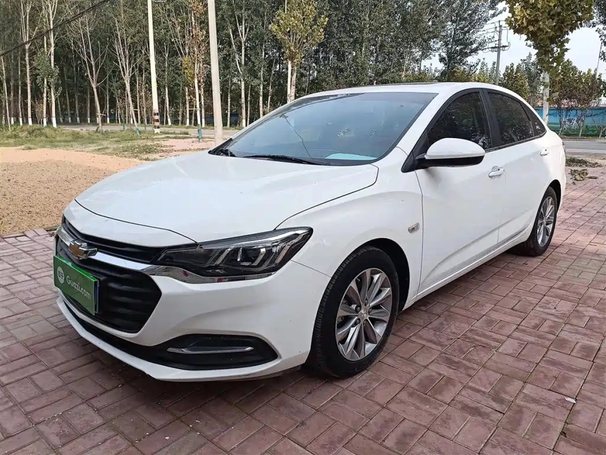 CHEVROLET CRUZE