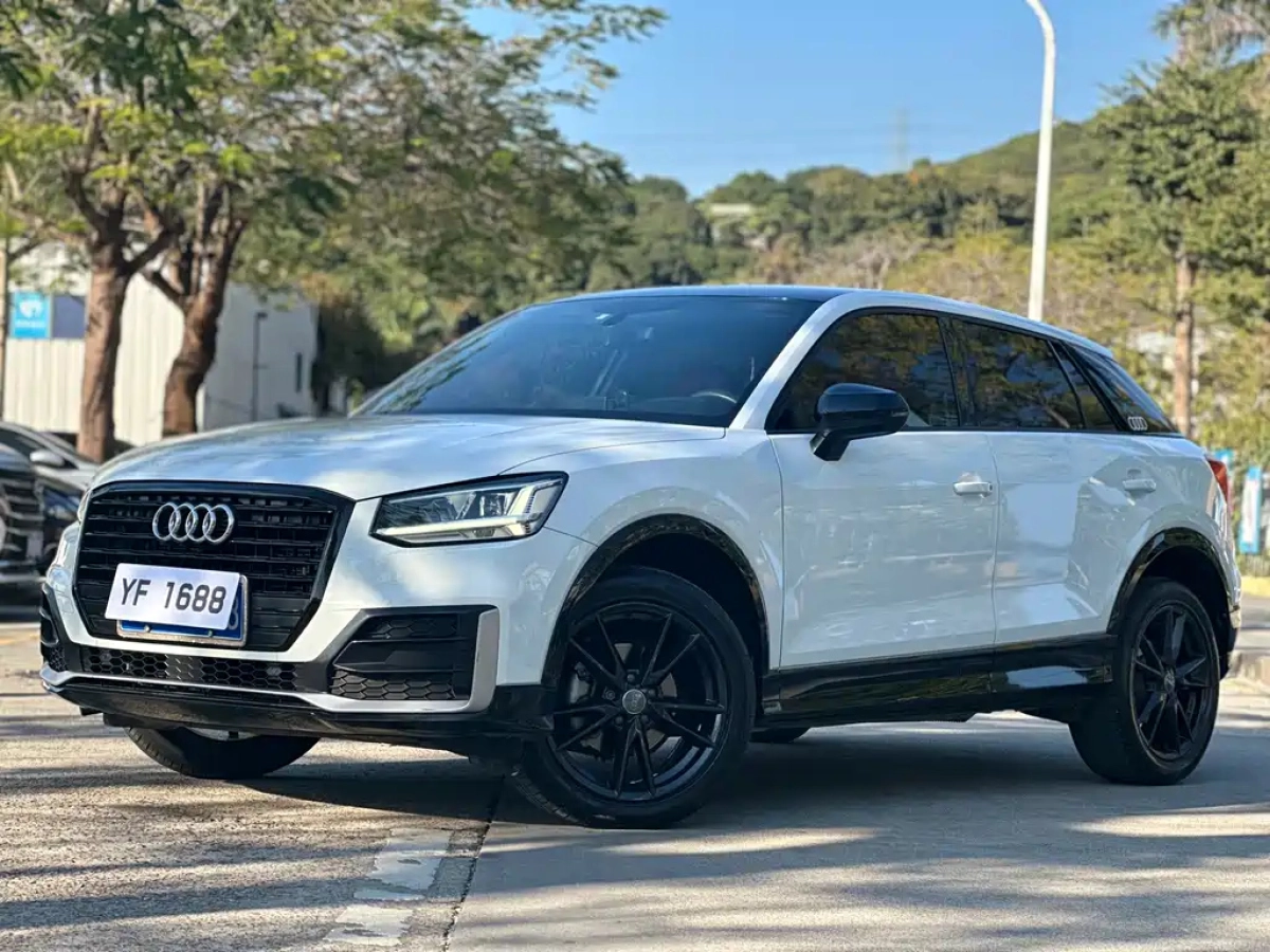 AUDI Q2L