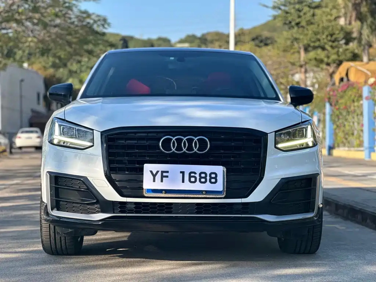 AUDI Q2L