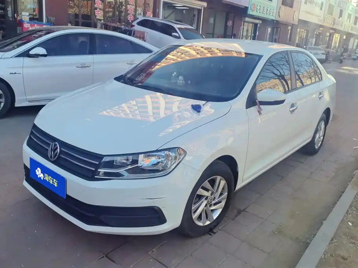 VOLKSWAGEN SANTANA  2022