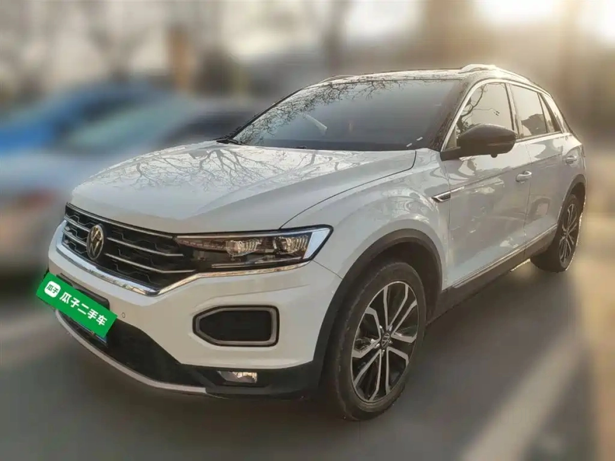 VOLKSWAGEN T-ROC  2023