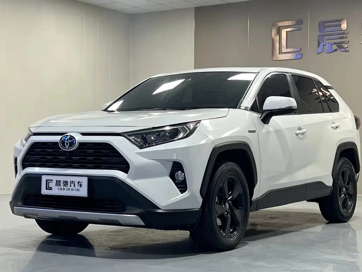 TOYOTA RAV4  2023