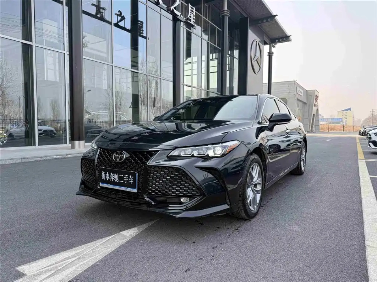 TOYOTA AVALON  2021