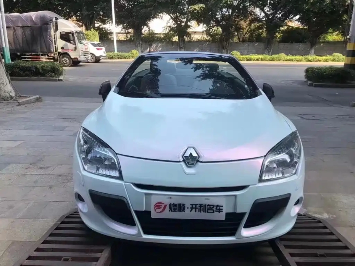 RENAULT MEGANE  2020