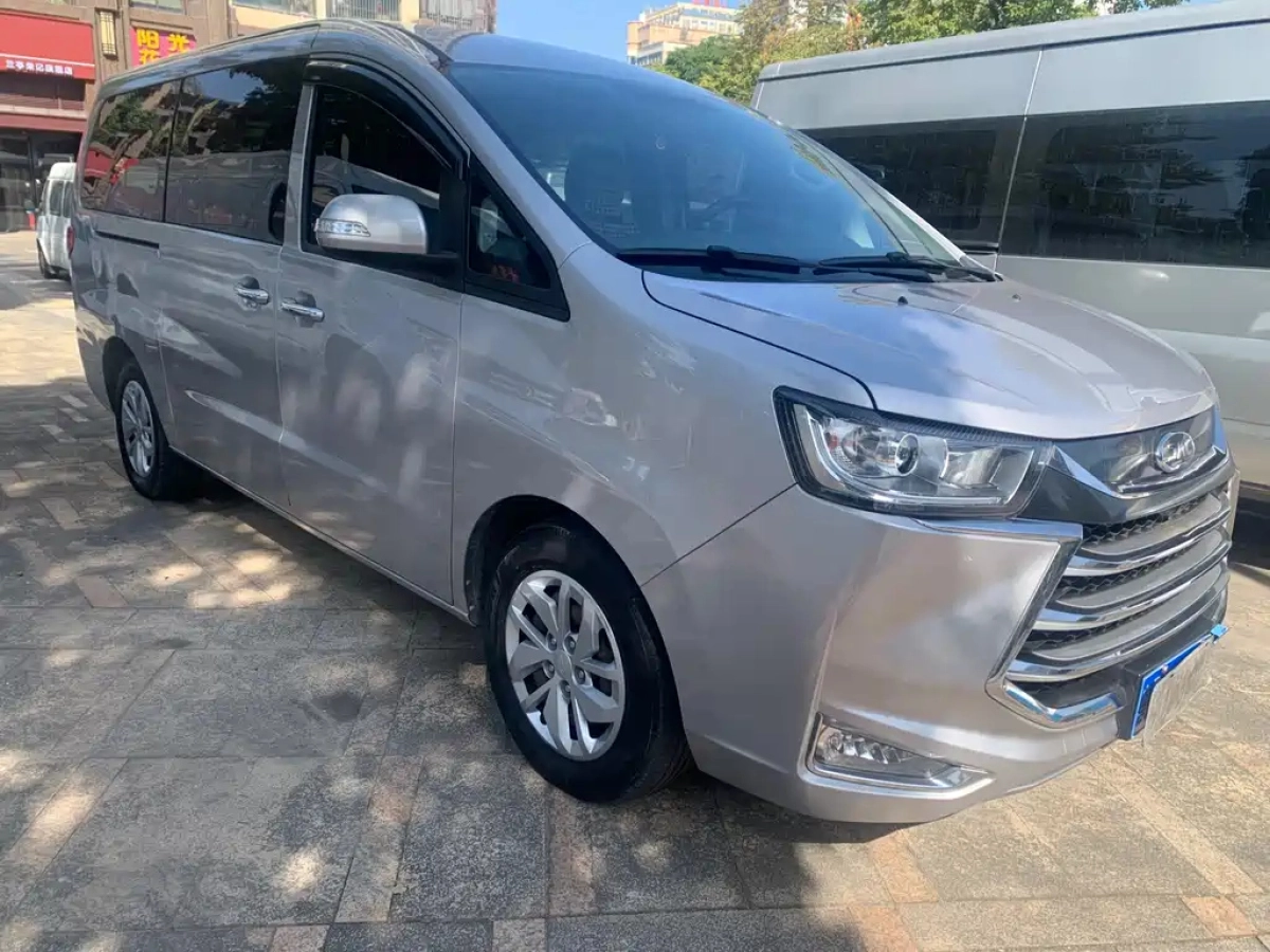 JAC REFINE REFINE M4