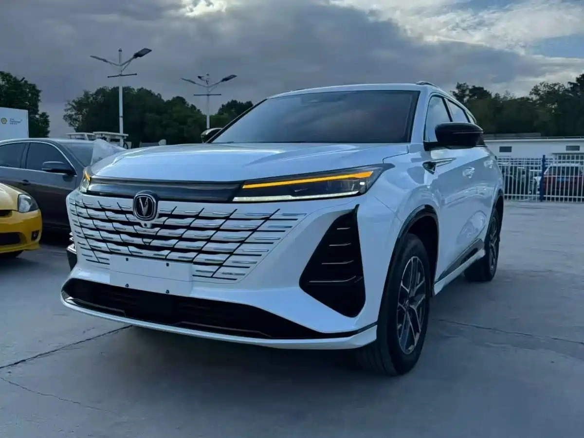 CHANGAN CS75 PLUS  2024