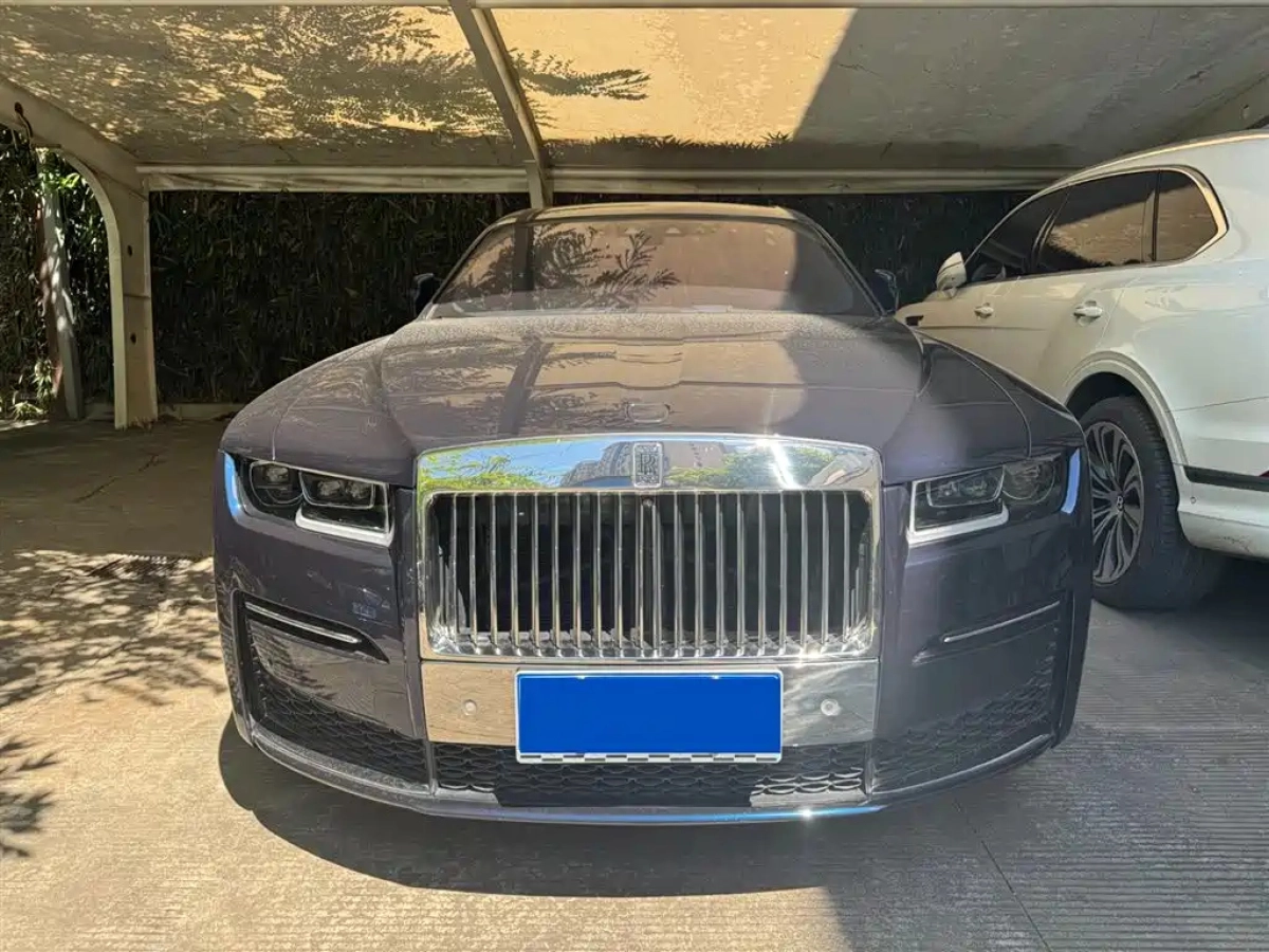 ROLLS ROYCE GHOST  2021