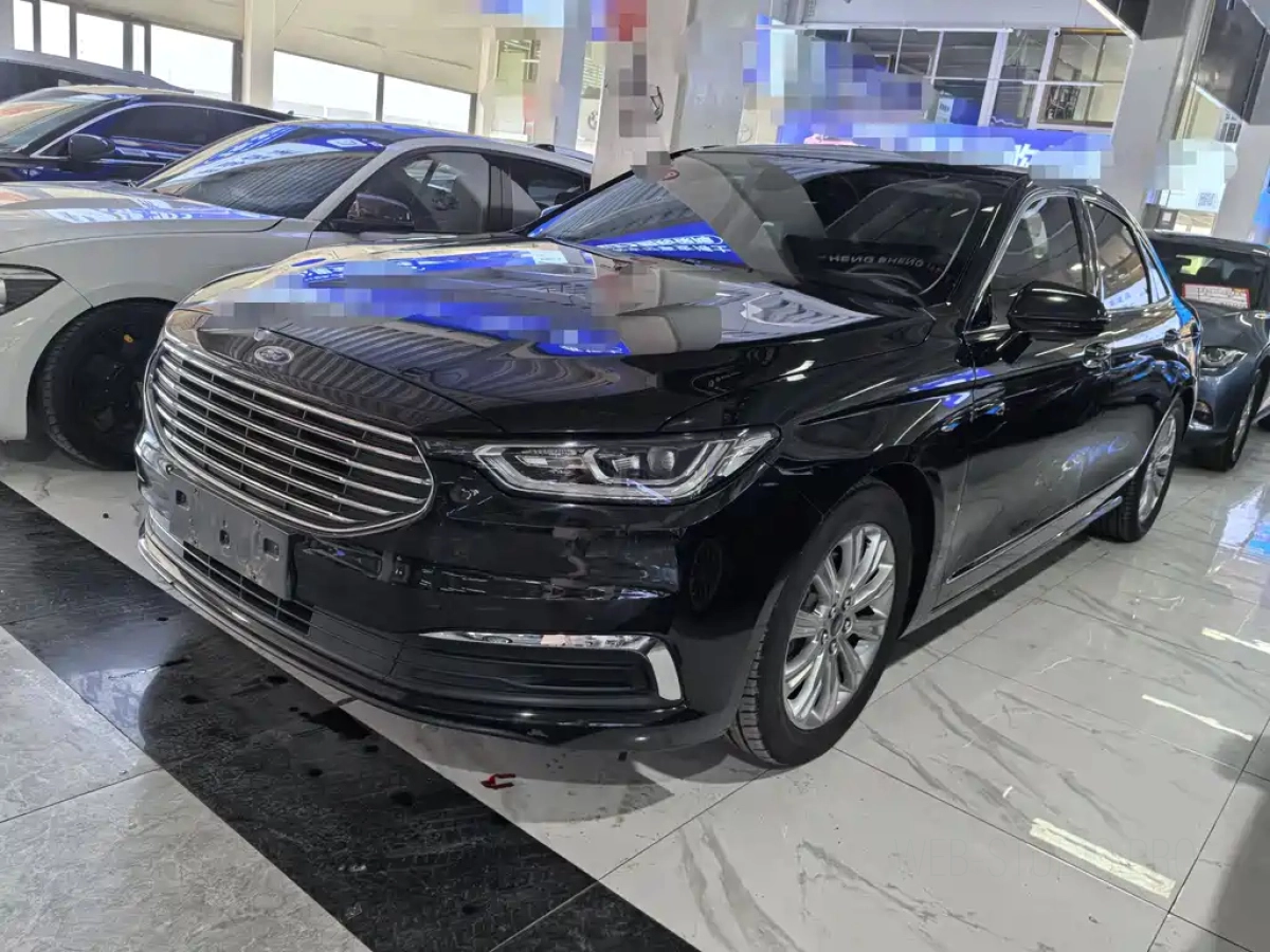 FORD TAURUS  2020