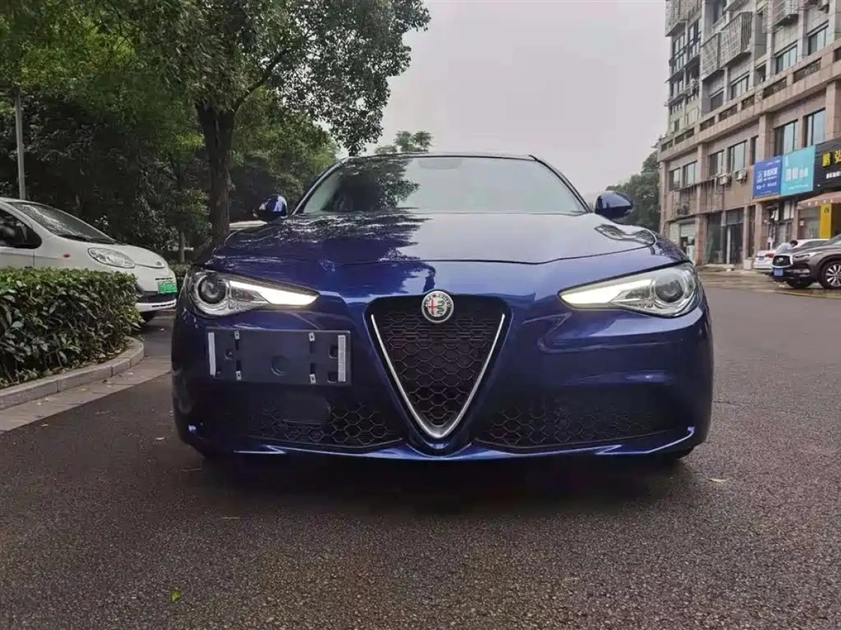 ALFAROMEO GIULIA