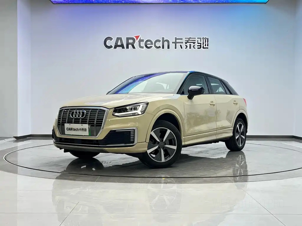 AUDI Q2L E-TRON  2021