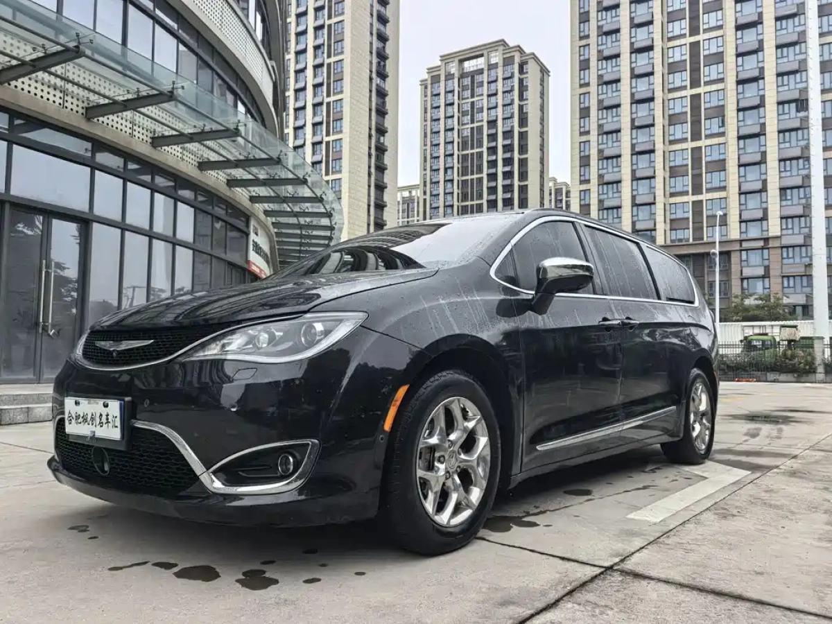CHRYSLER PACIFICA IMPORT  2019