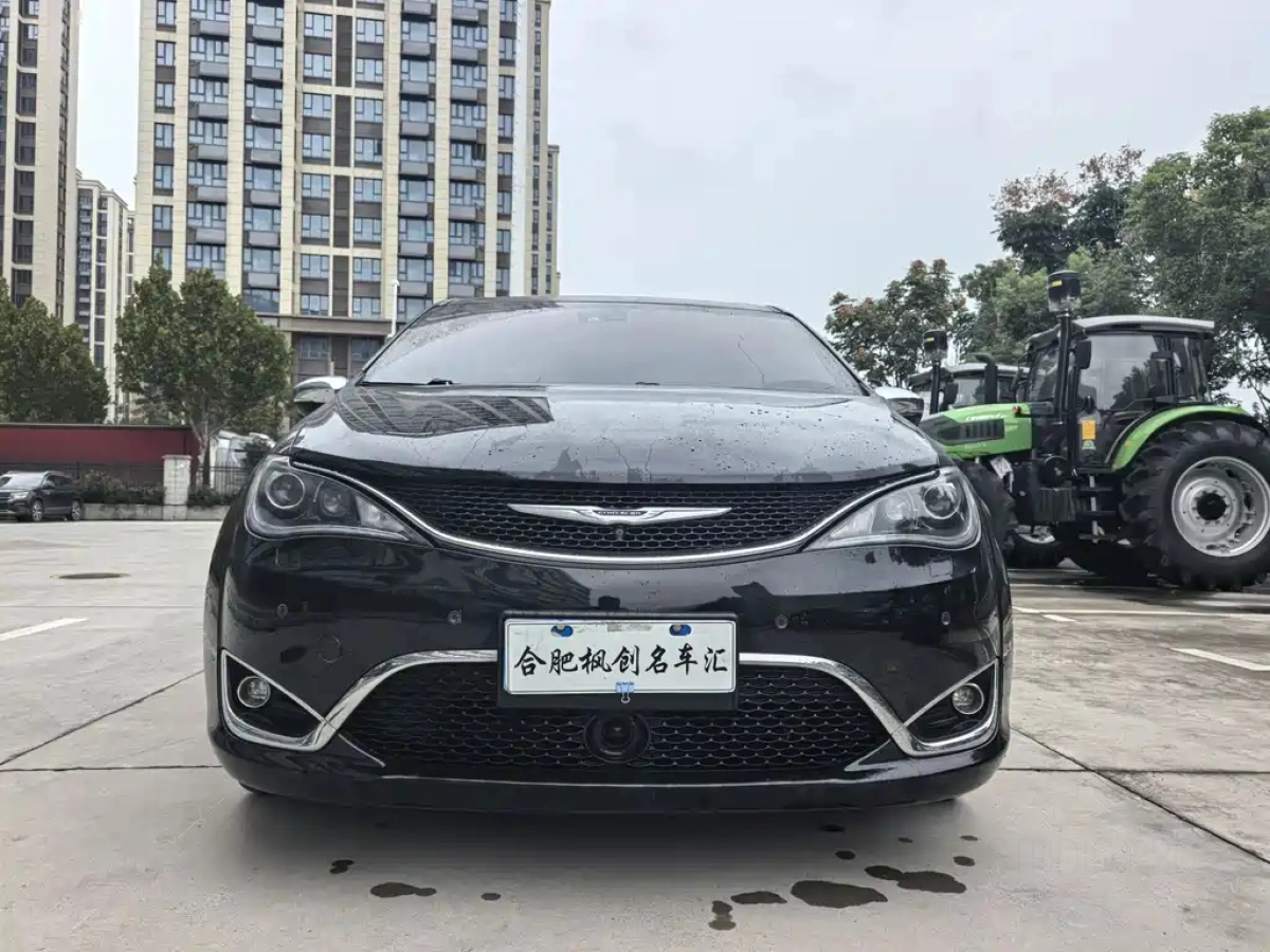 CHRYSLER PACIFICA IMPORT