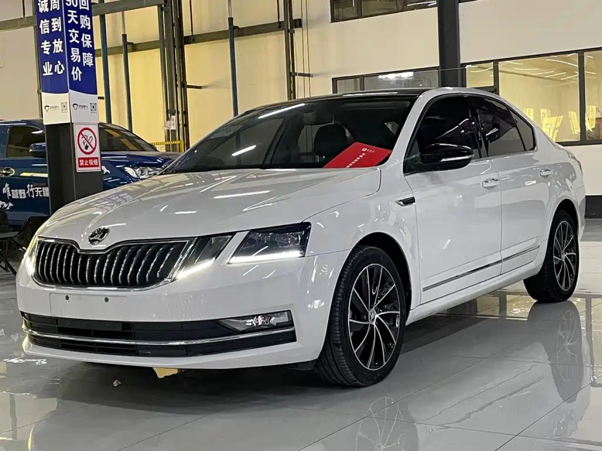 SKODA OCTAVIA