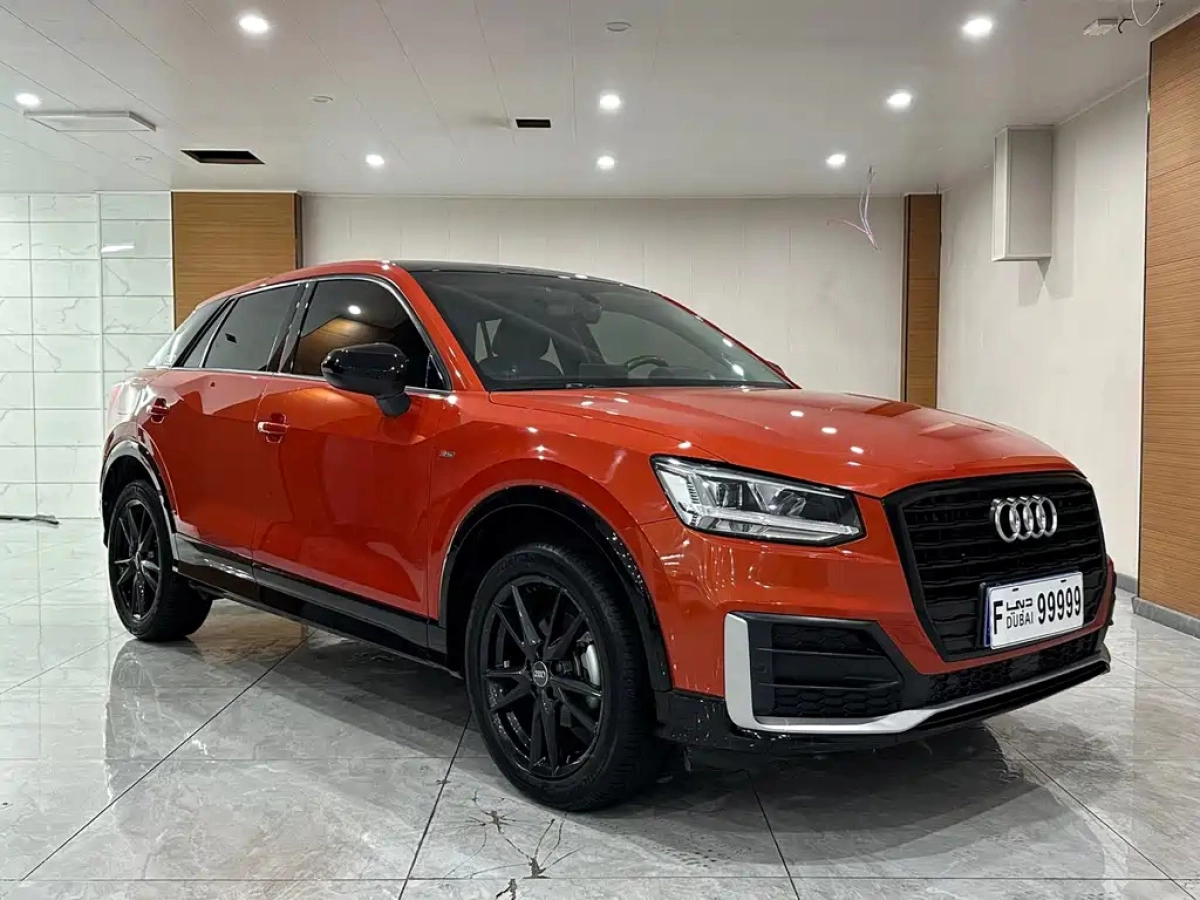 AUDI Q2L