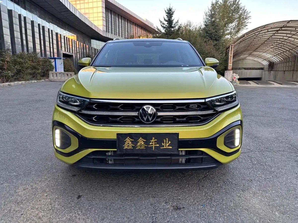 VOLKSWAGEN T-ROC